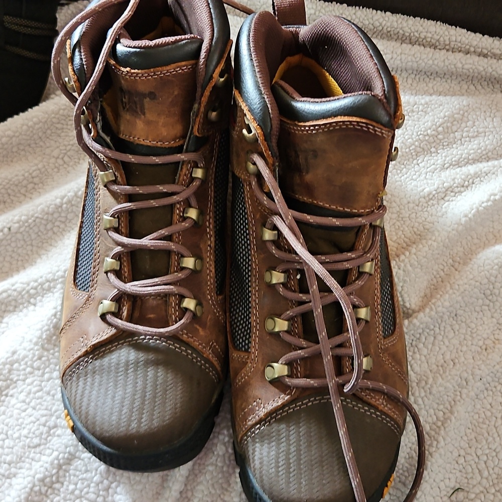 Cat Boots